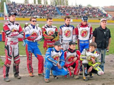Matěj Kůs s&nbsp;týmem, sezona 2008
