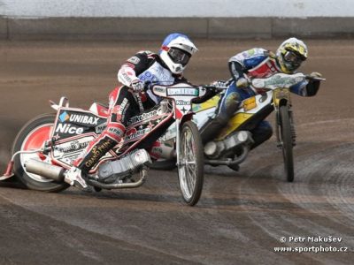 Matěj Kůs na dráze, Extraliga, Slaný, 2009