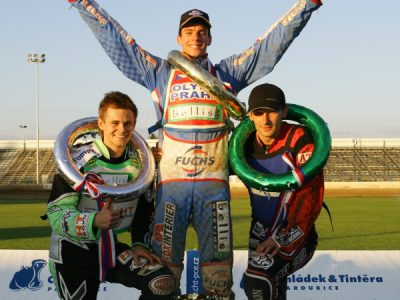 Matěj Kůs na stupních vítězů, 1. finále MČR, Pardubice, 2010