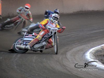 Matěj Kůs na dráze, Kolejarz Opole – Olymp Praha, 2010