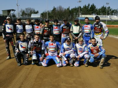 Matěj Kůs s&nbsp;týmem, Pardubice, 2010