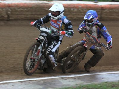 Matěj Kůs na dráze, Pardubice – Olymp Praha, 2011