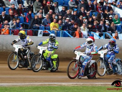 Matěj Kůs na startu, Zlatá přilba, Pardubice, 2012