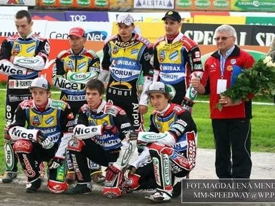 S&nbsp;týmem Unibax Toruň, 2009
